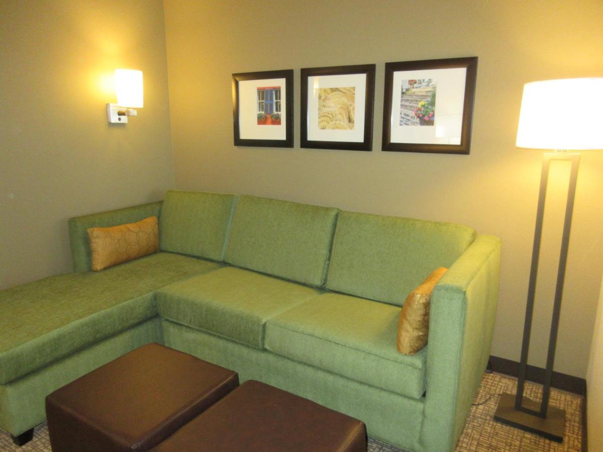 Comfort Suites سامرفيل المظهر الخارجي الصورة