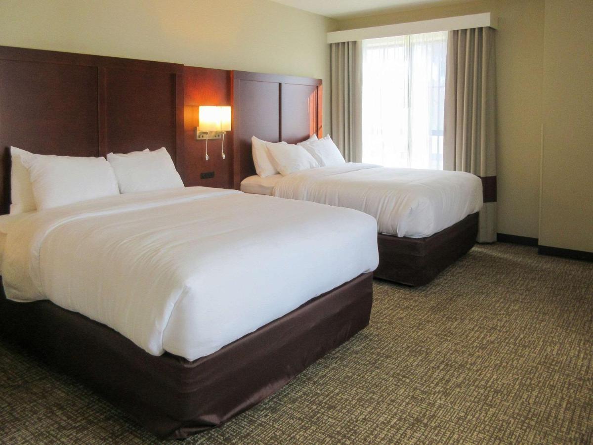 Comfort Suites سامرفيل المظهر الخارجي الصورة