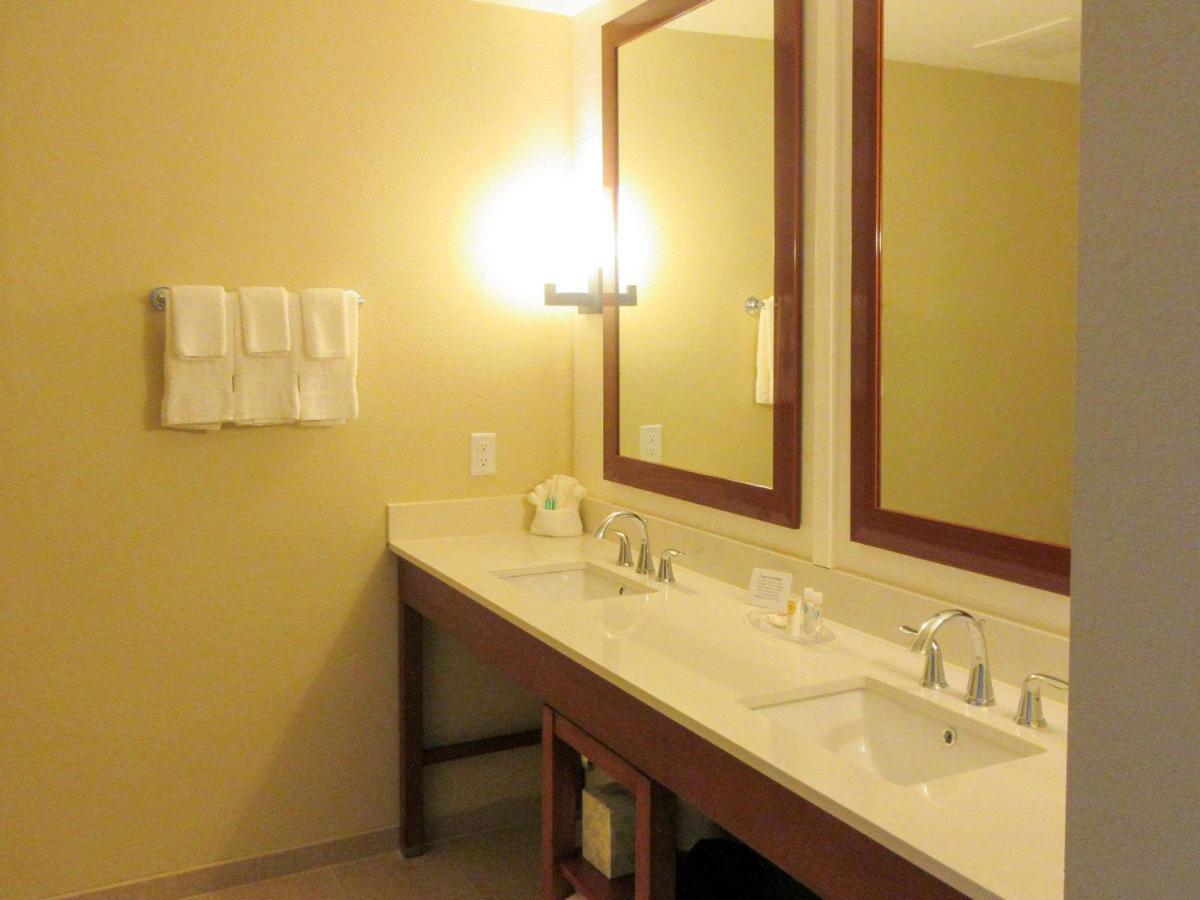 Comfort Suites سامرفيل المظهر الخارجي الصورة